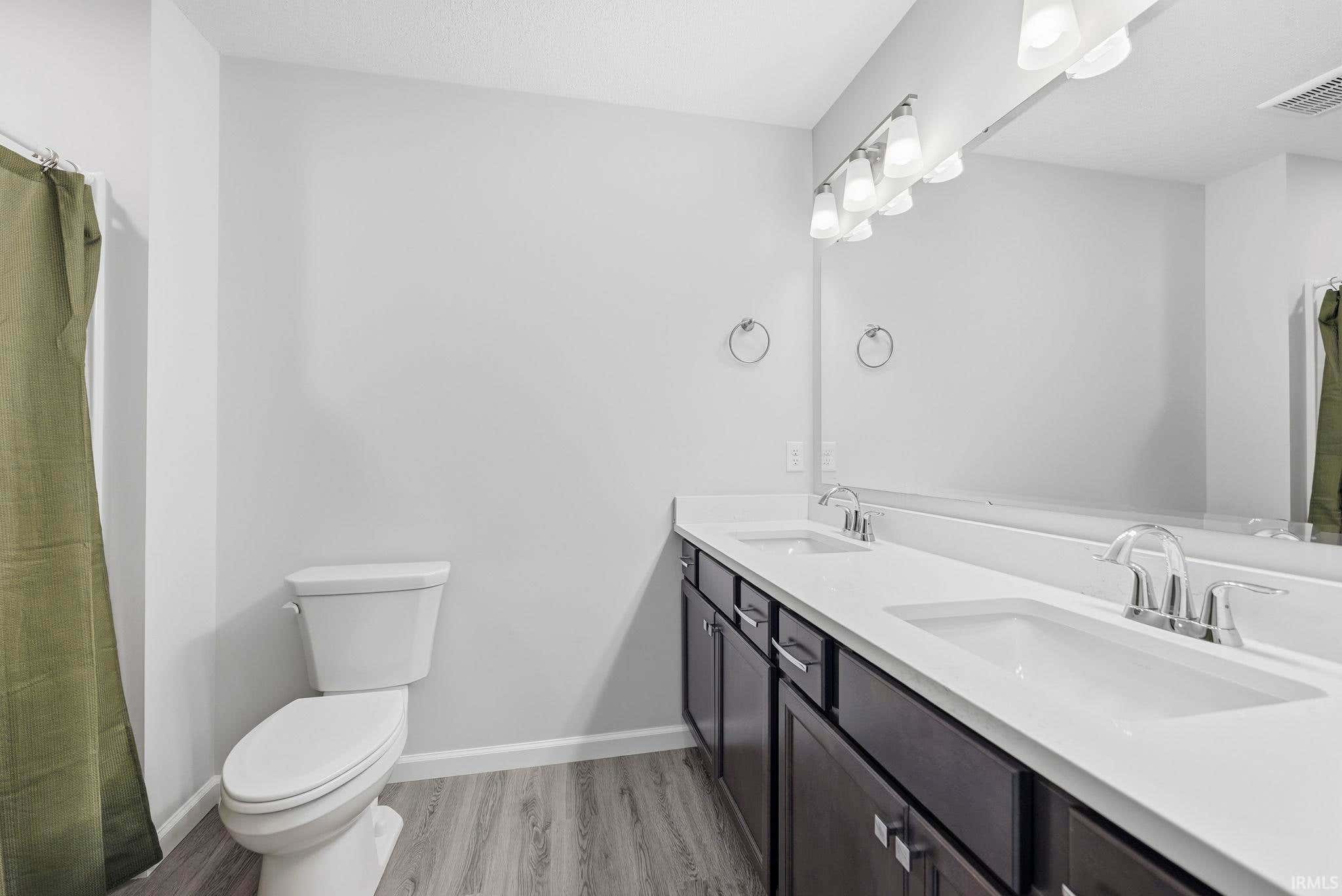 Image of 4864 Windrow Way