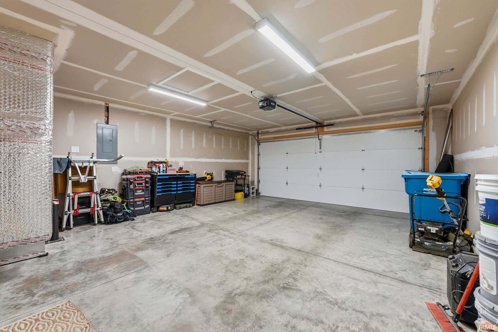 Image of 4864 Windrow Way