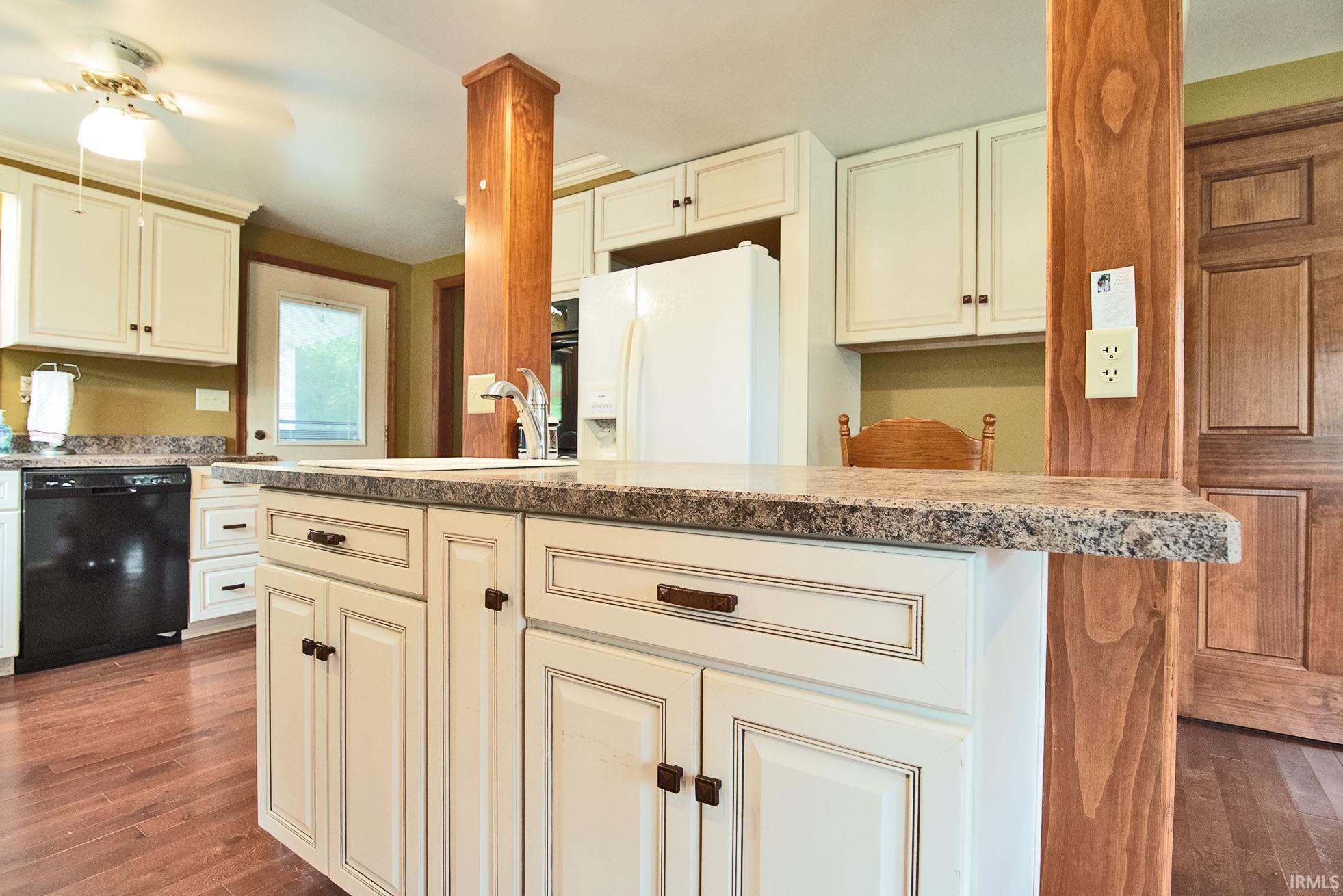 Image of 9615 N Steinbarger Lake Drive