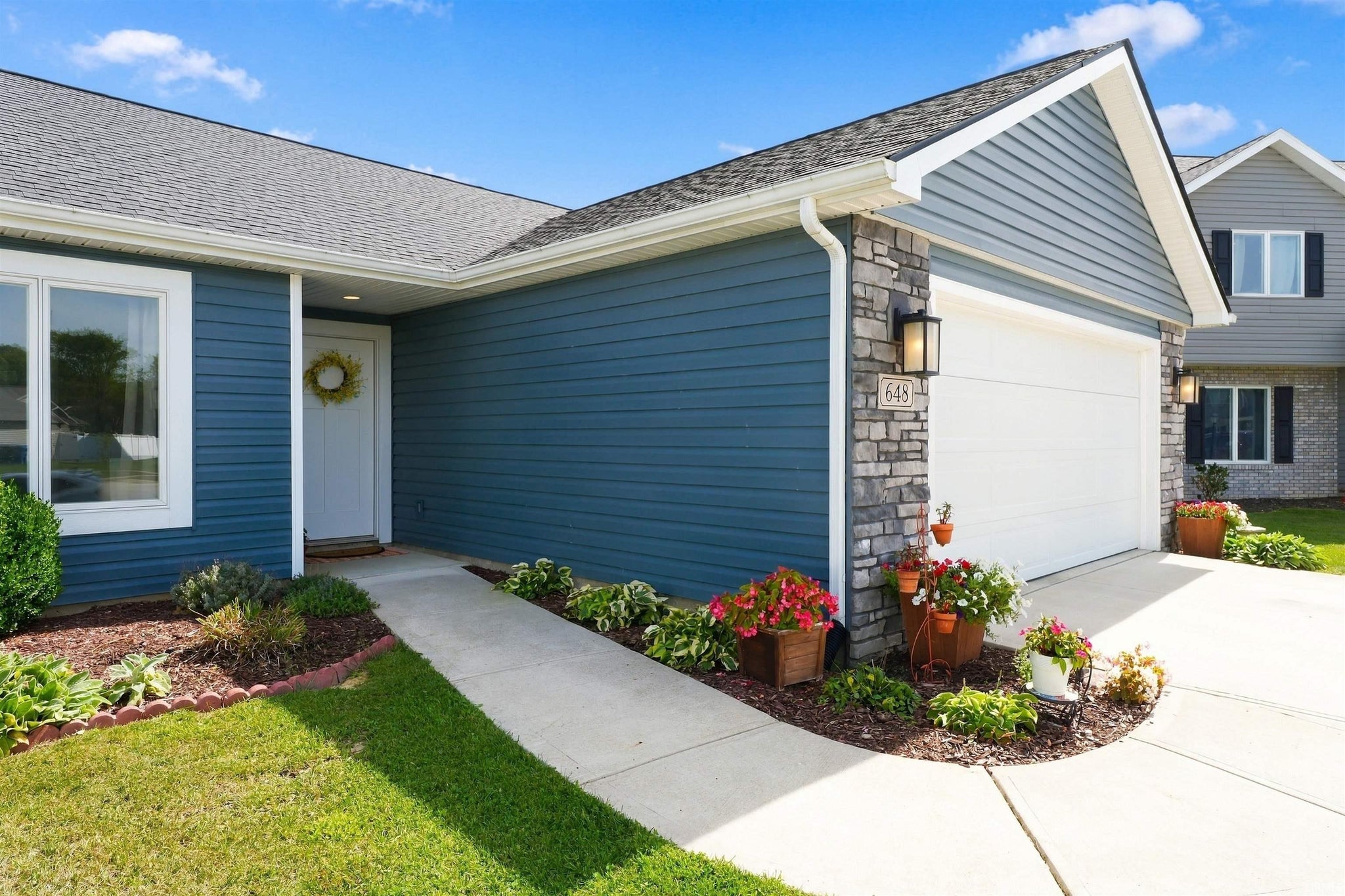Image of 648 N Long Ridge Road