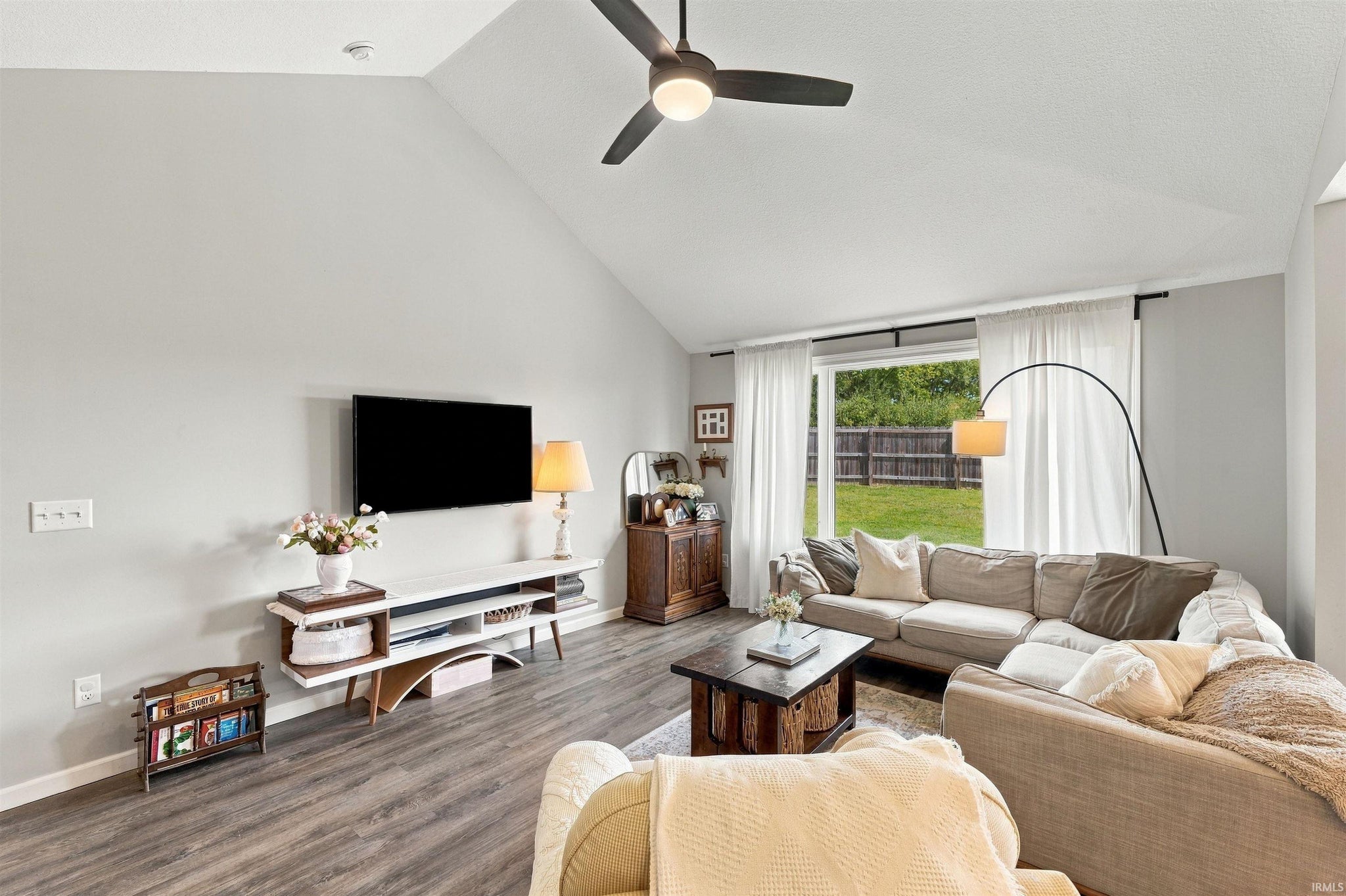 Image of 648 N Long Ridge Road