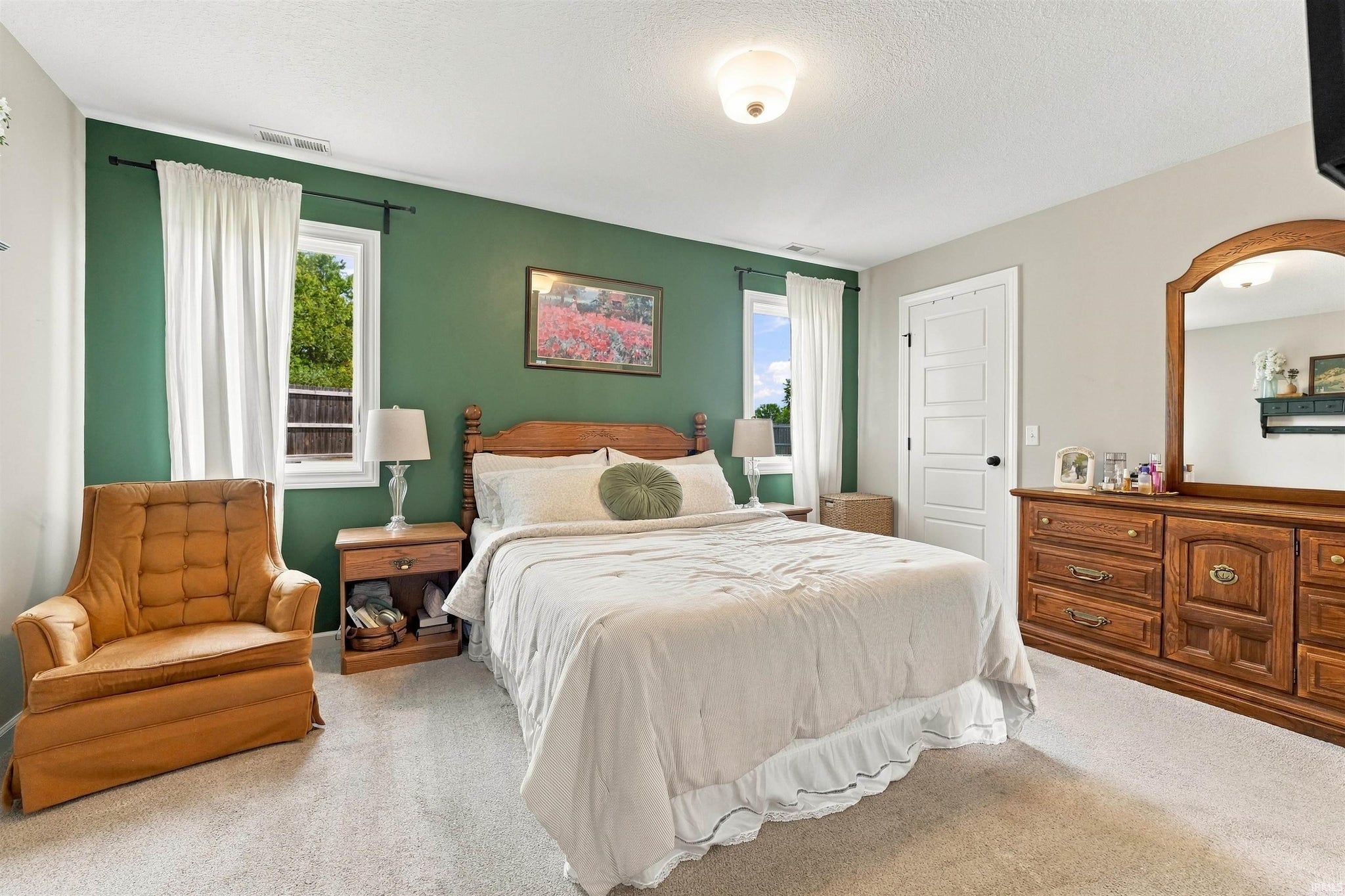 Image of 648 N Long Ridge Road