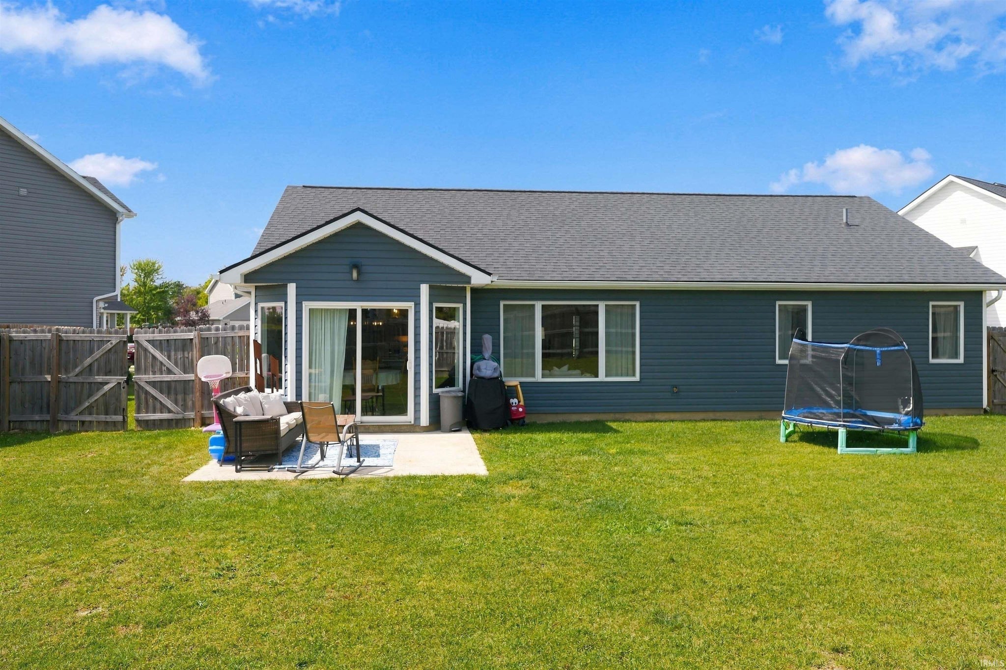Image of 648 N Long Ridge Road