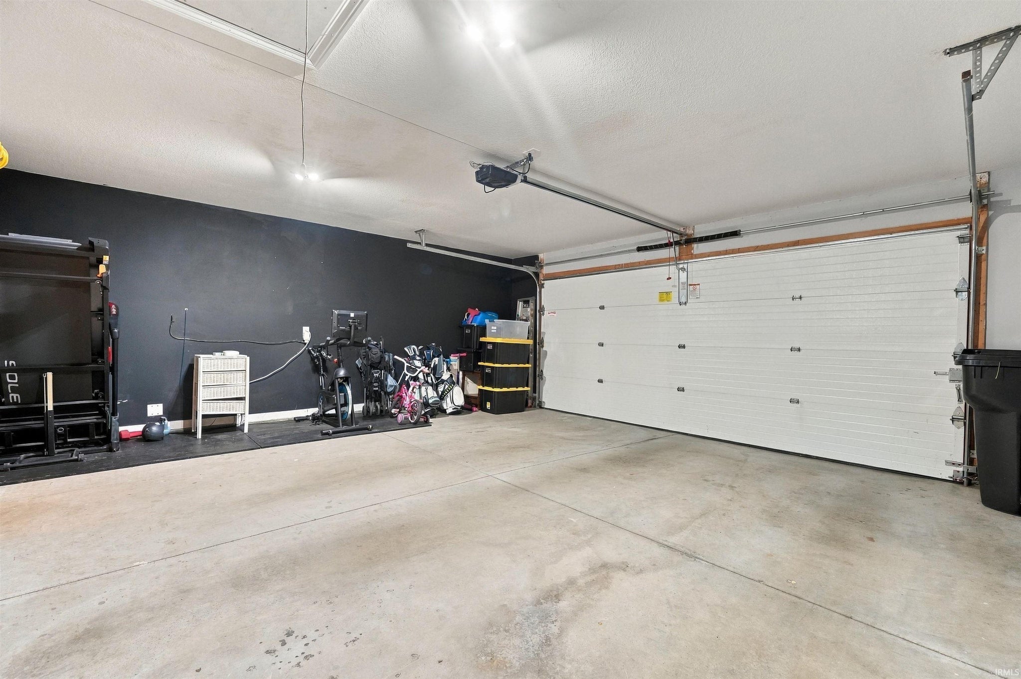 Image of 648 N Long Ridge Road