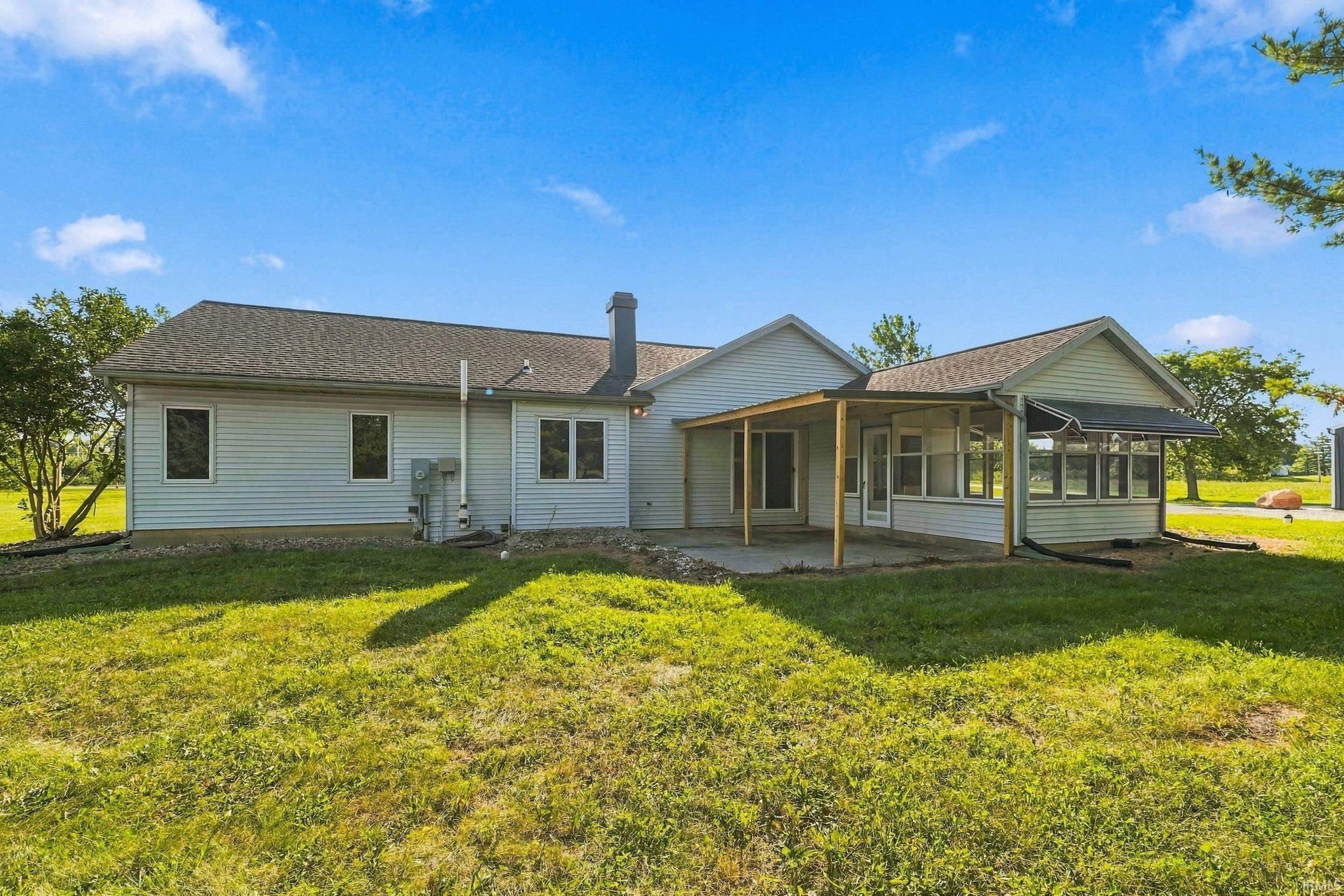Image of 8805 Huguenard Road
