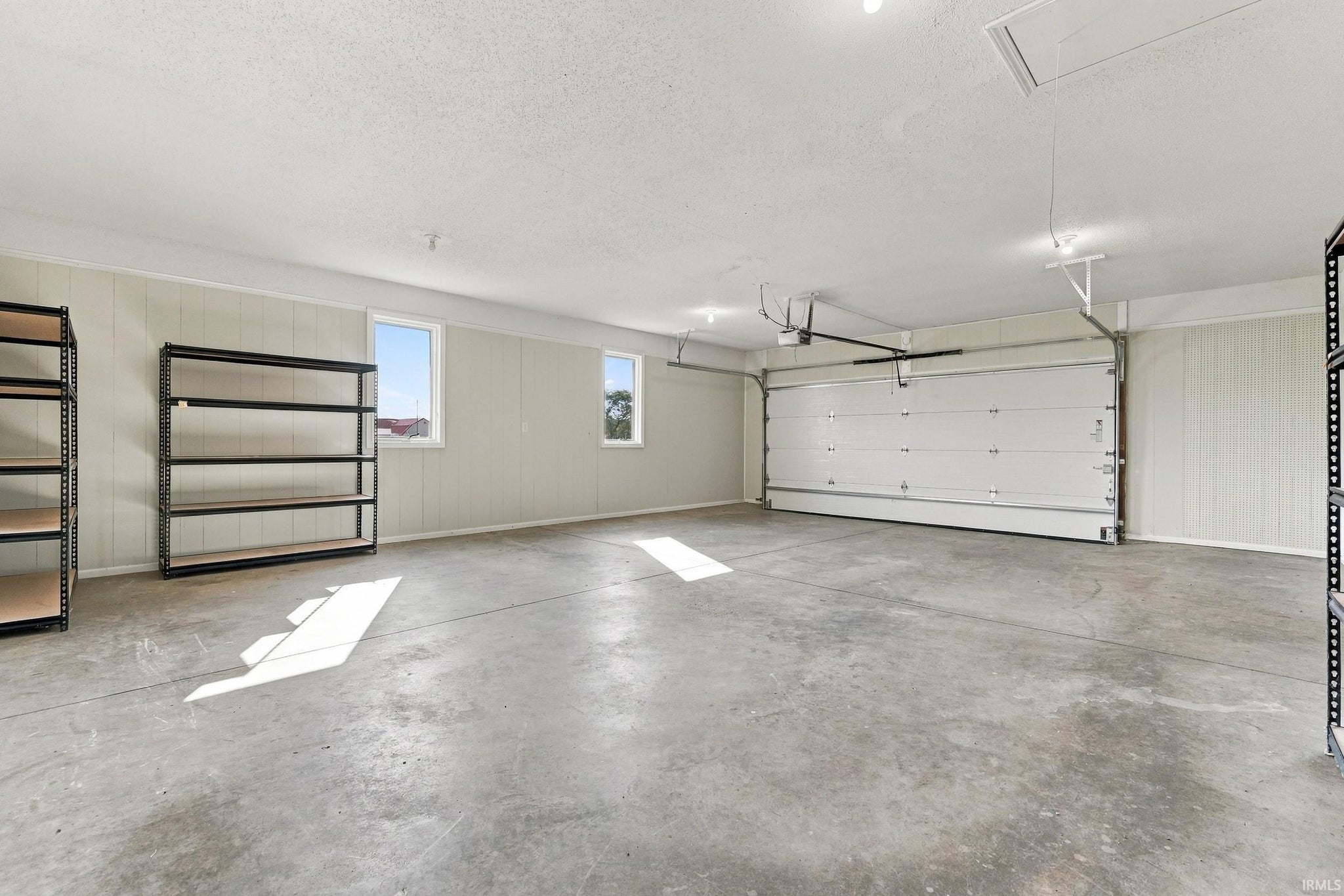 Image of 8805 Huguenard Road