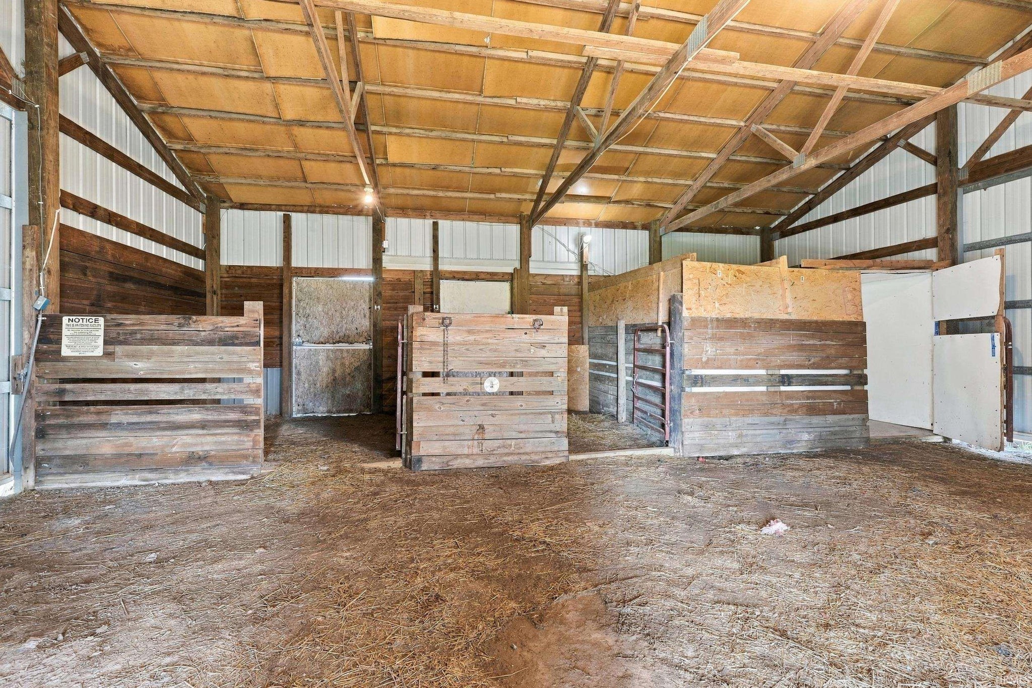 Image of 8805 Huguenard Road