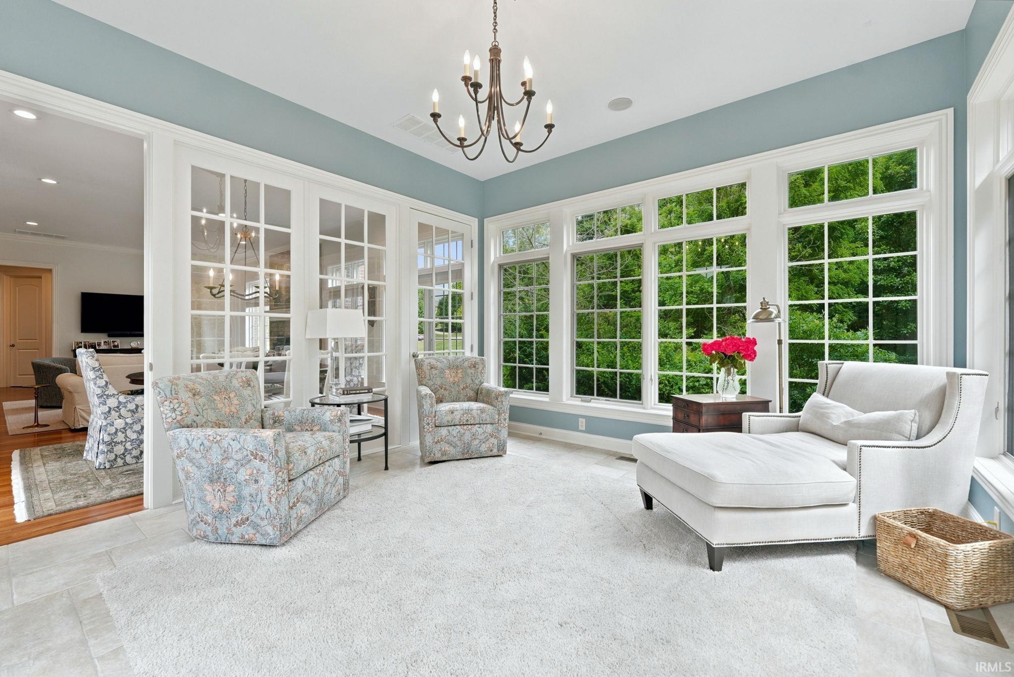 Image of 3815 Cantwell Boulevard