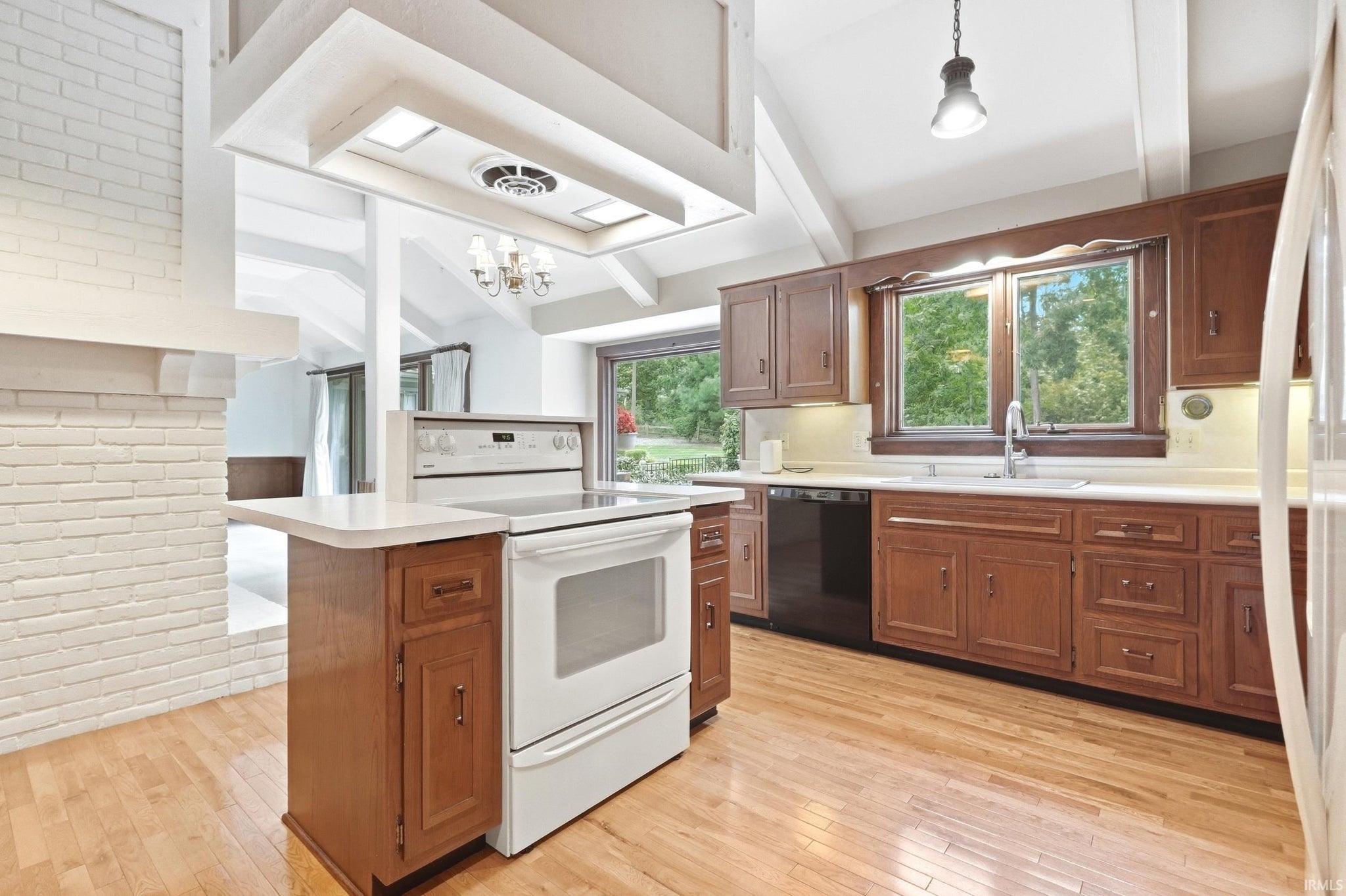Image of 7003 Balmoral Drive