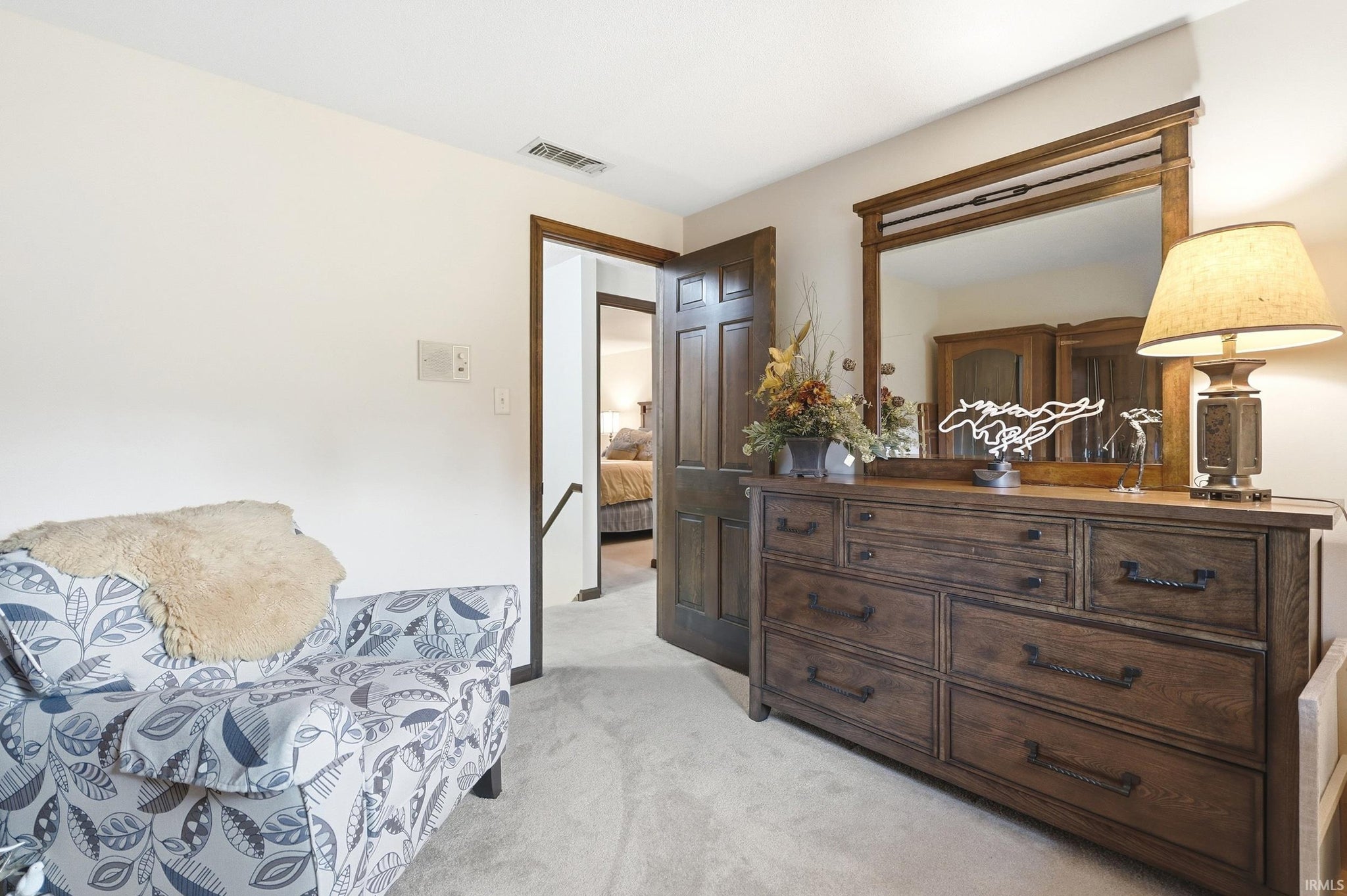 Image of 5922 Vance Avenue