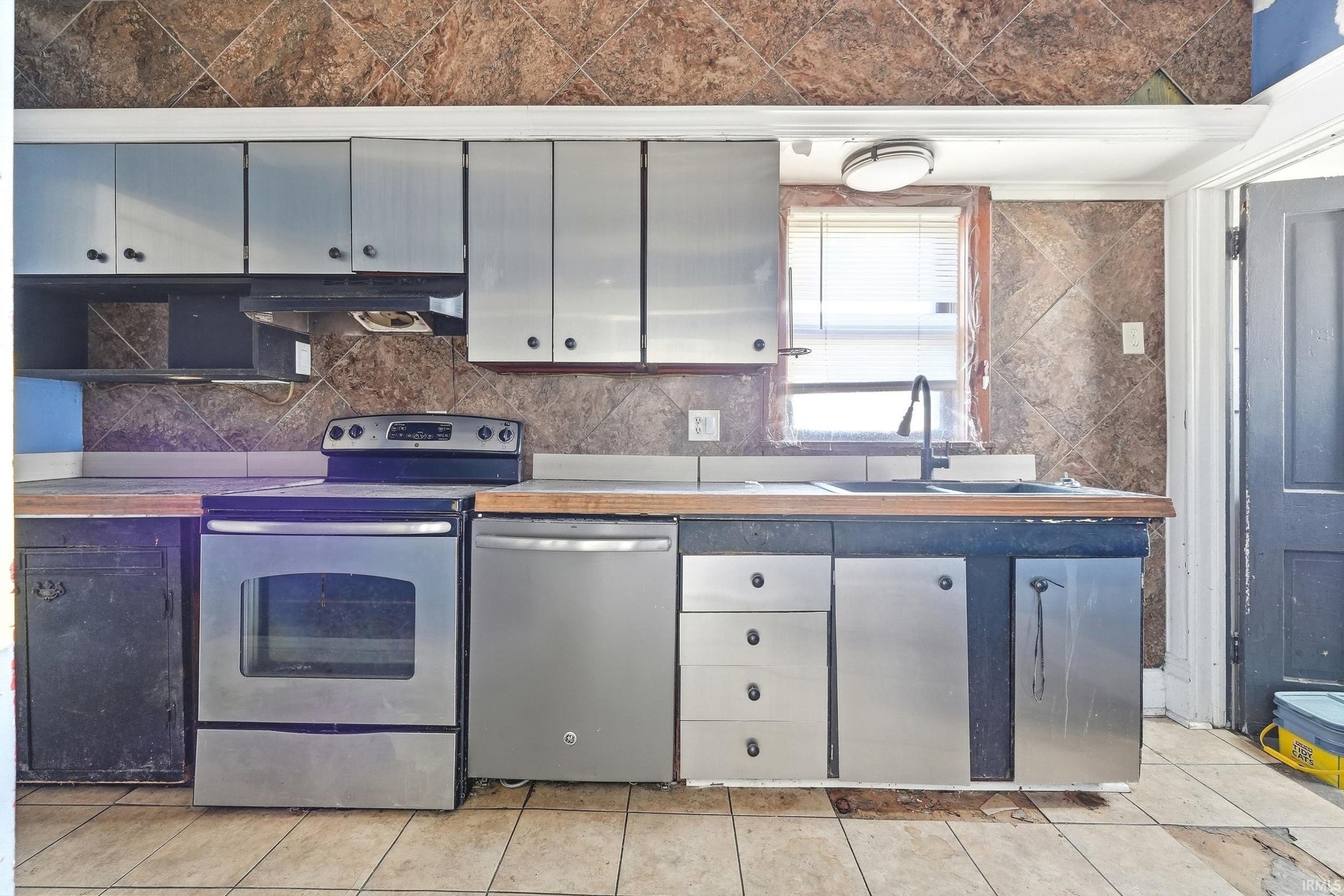 Image of 208 S Franklin Street