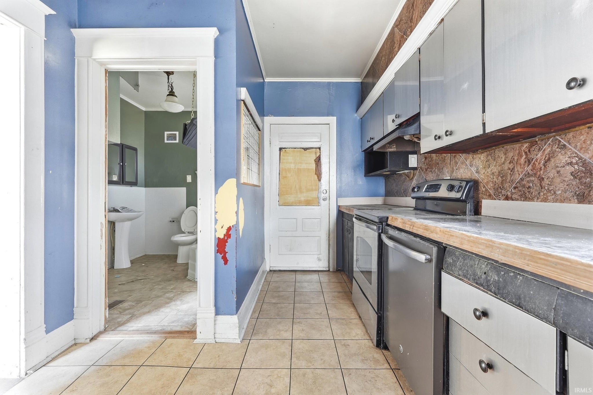 Image of 208 S Franklin Street