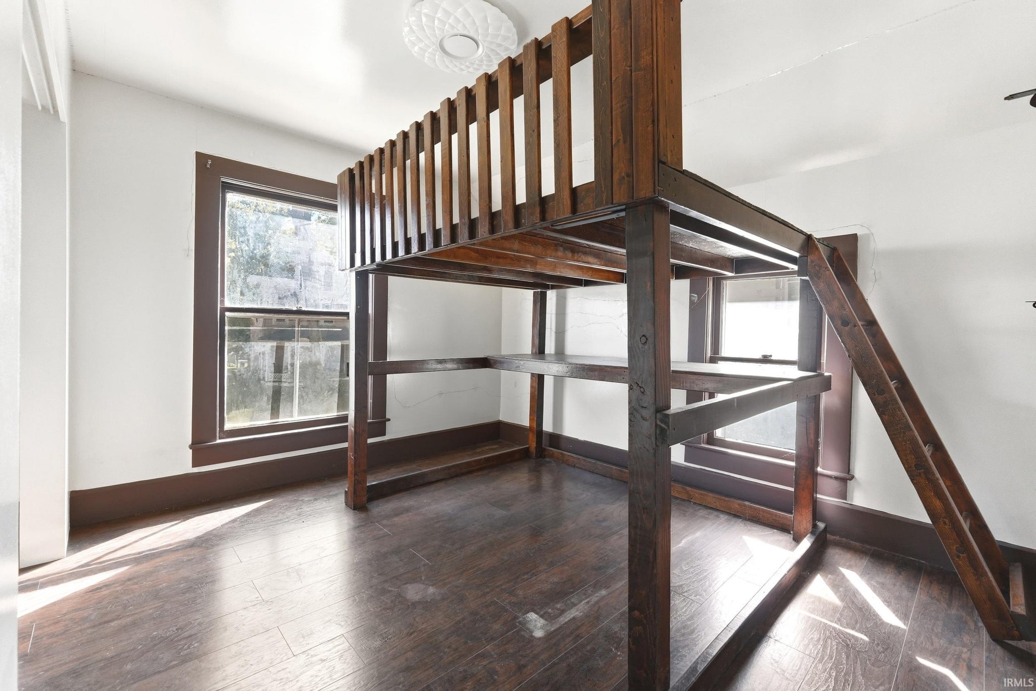 Image of 208 S Franklin Street