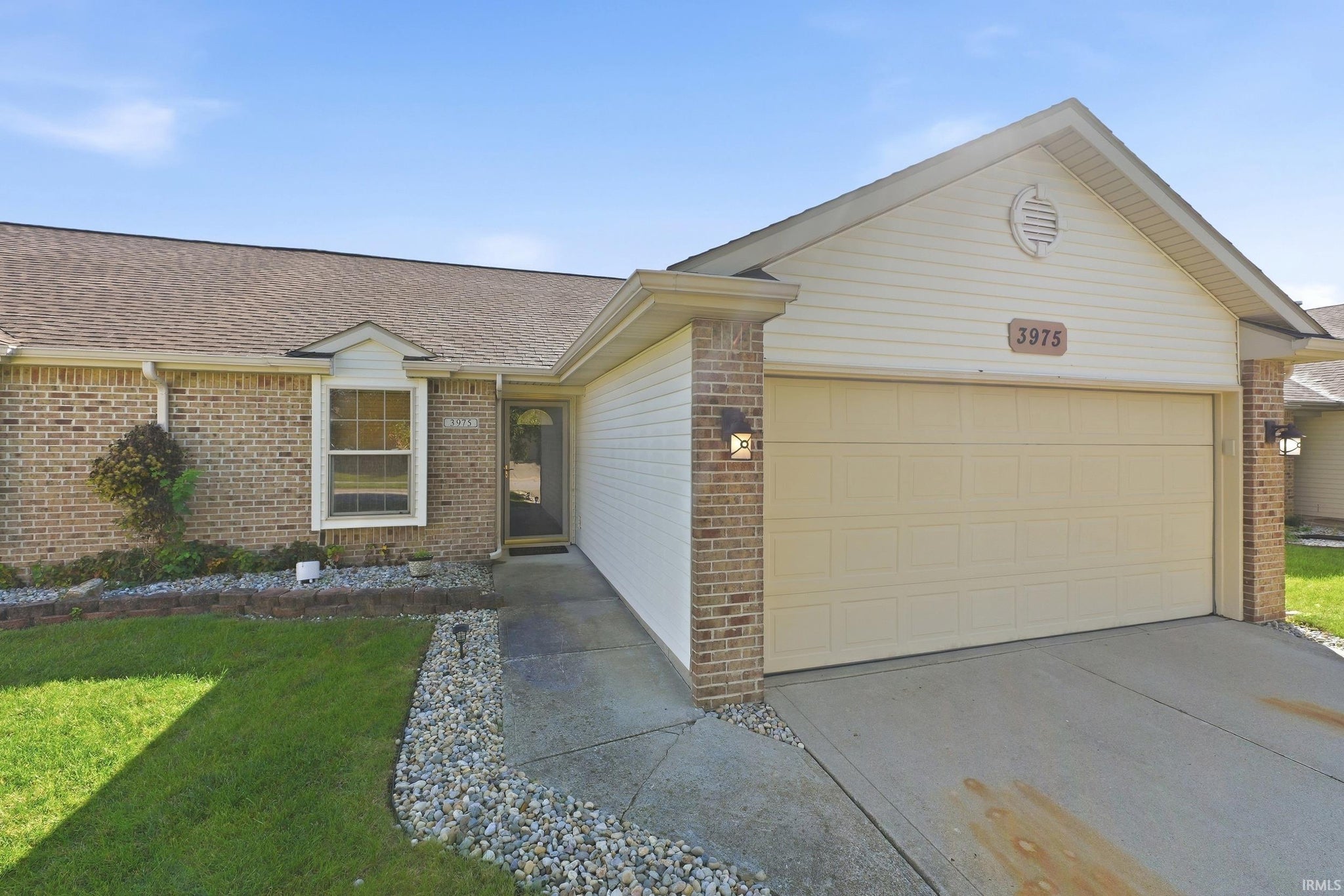 Image of 3975 Cobblestone Cove