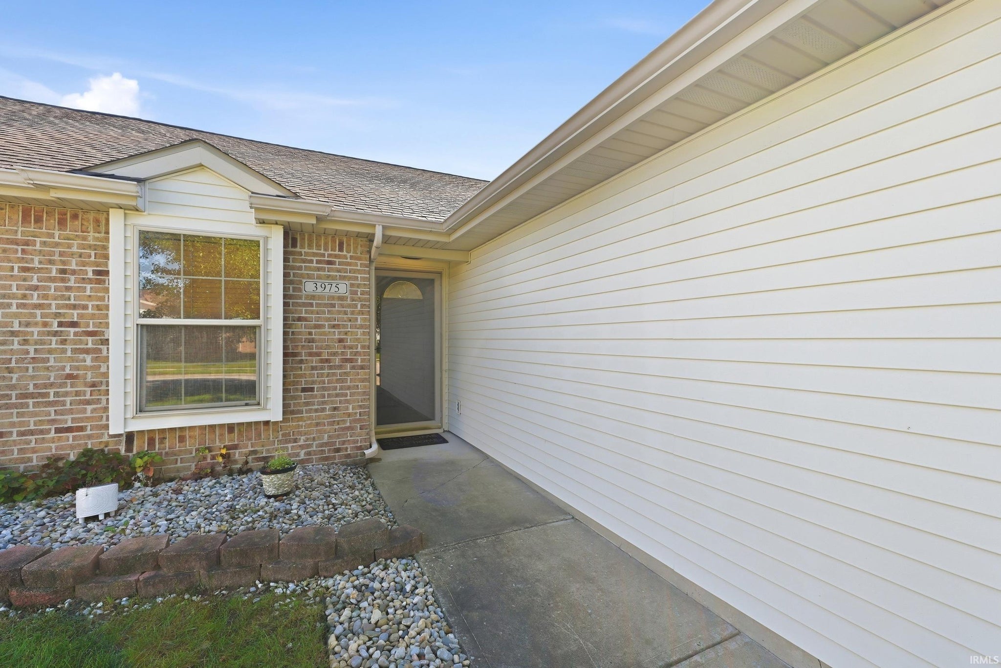 Image of 3975 Cobblestone Cove