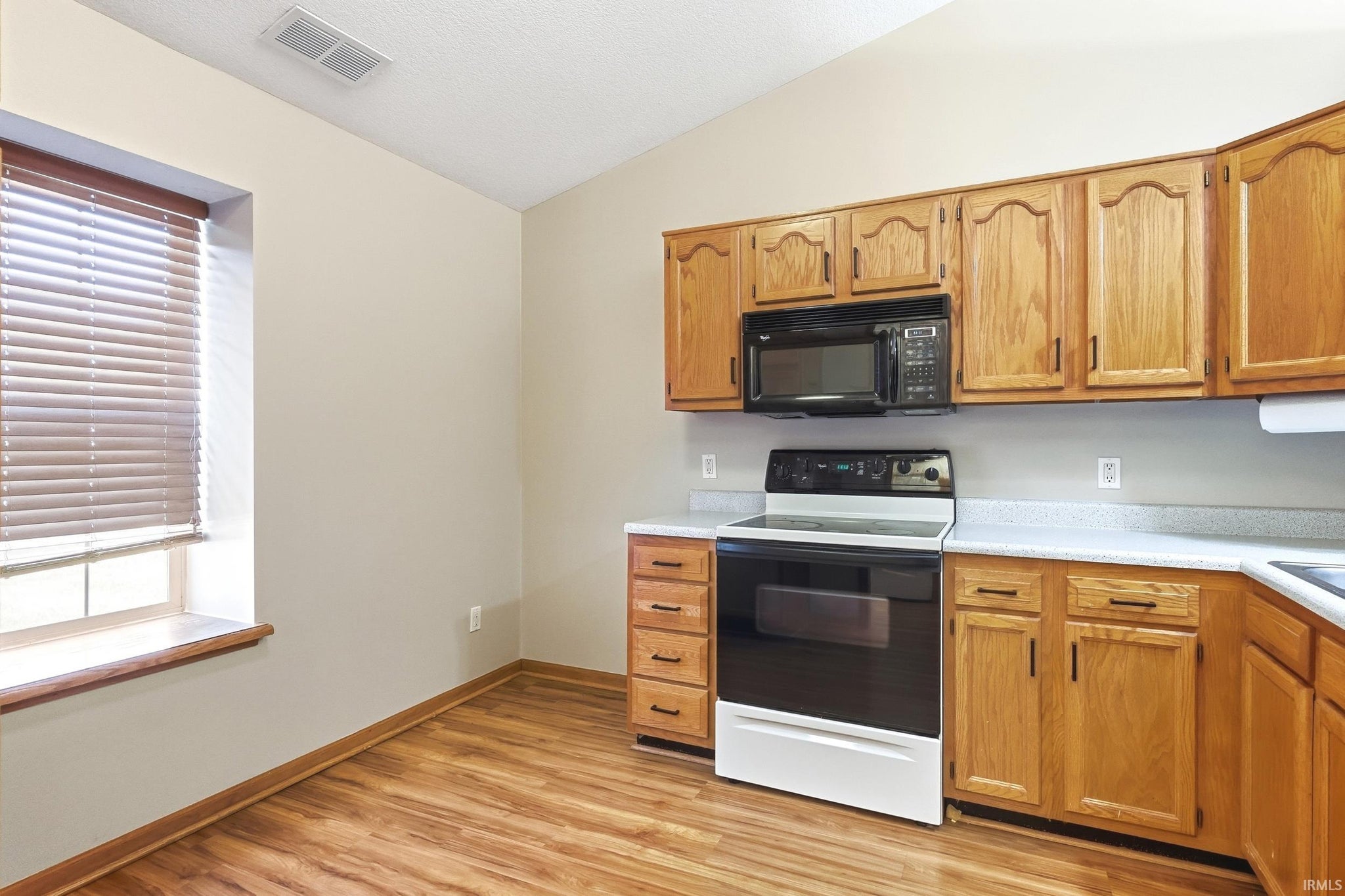 Image of 3975 Cobblestone Cove