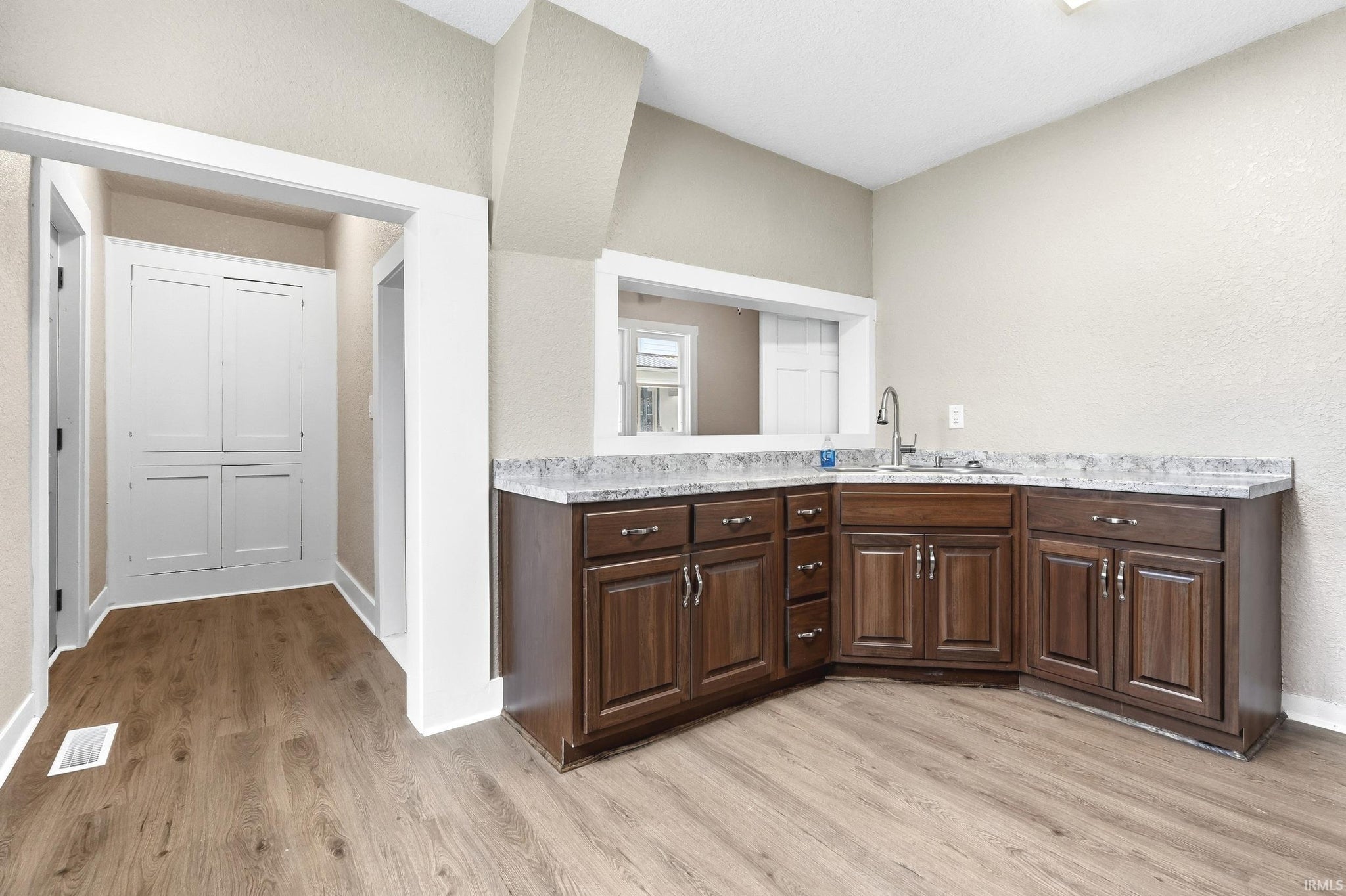 Image of 213 E 3rd Street