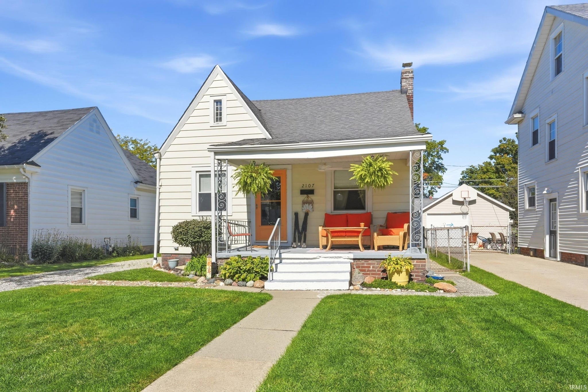 2107 Glenwood Avenue 2107 Glenwood Avenue
