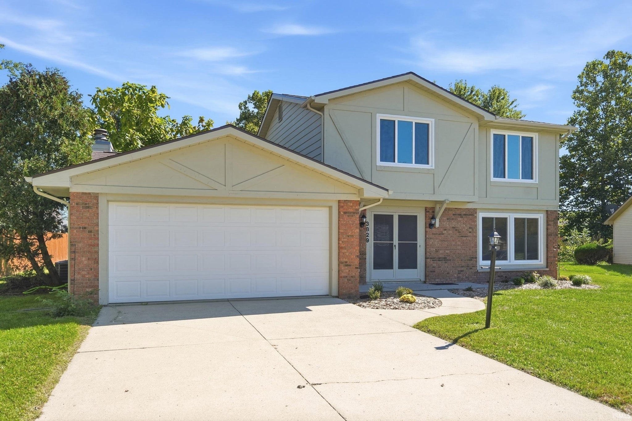Image of 3829 Blythewood Place
