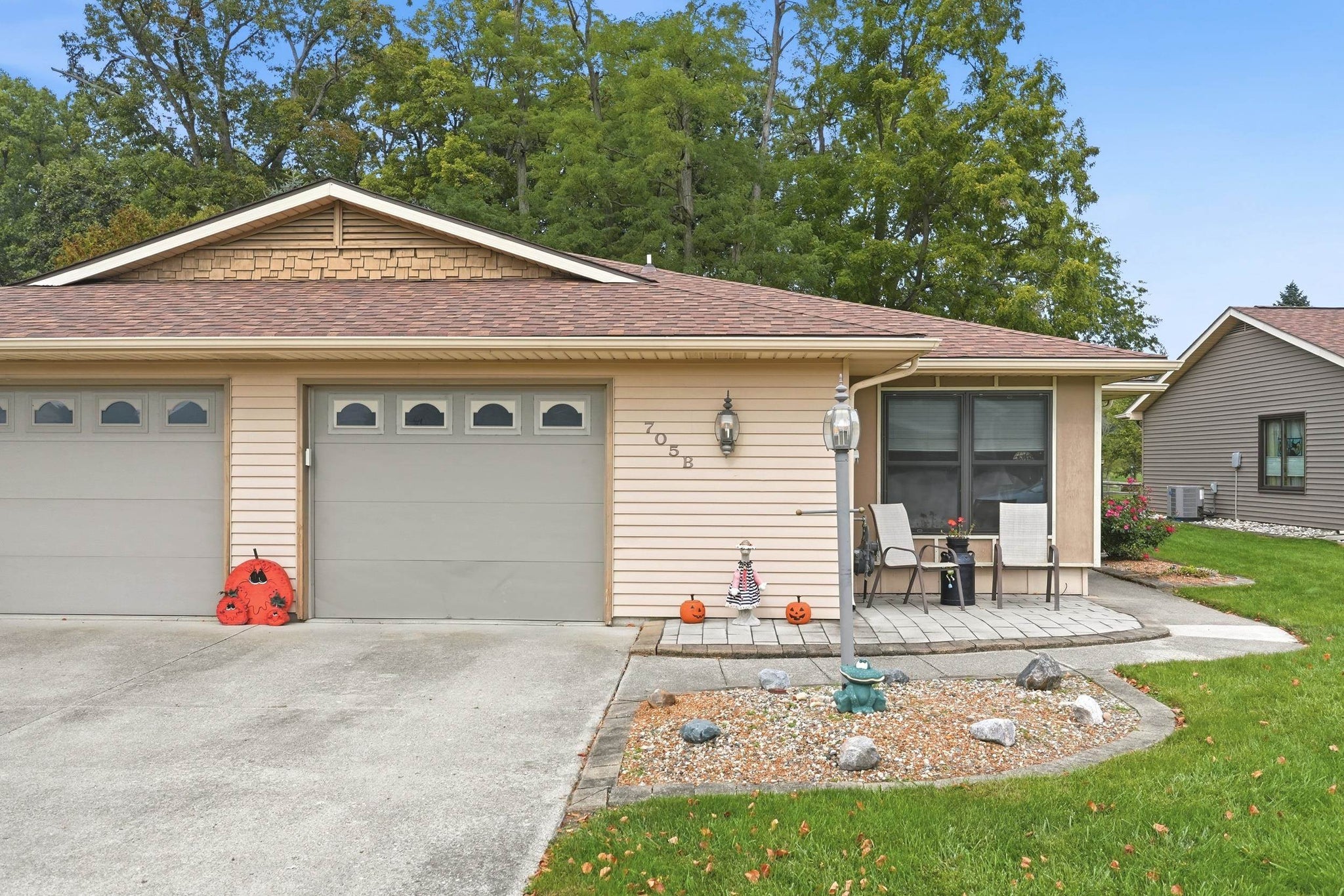 Image of 705 B Arcadia Court
