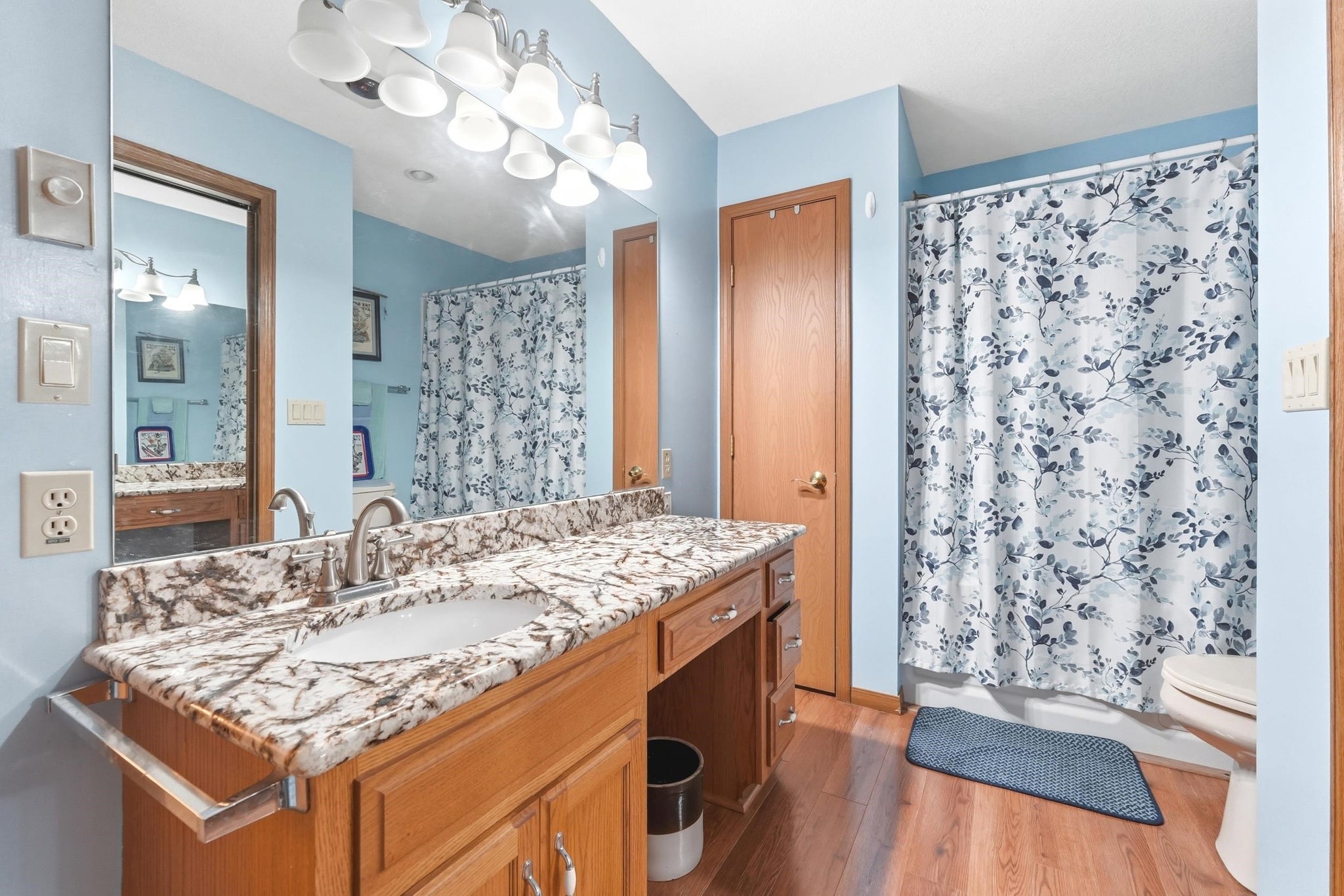 Image of 705 B Arcadia Court