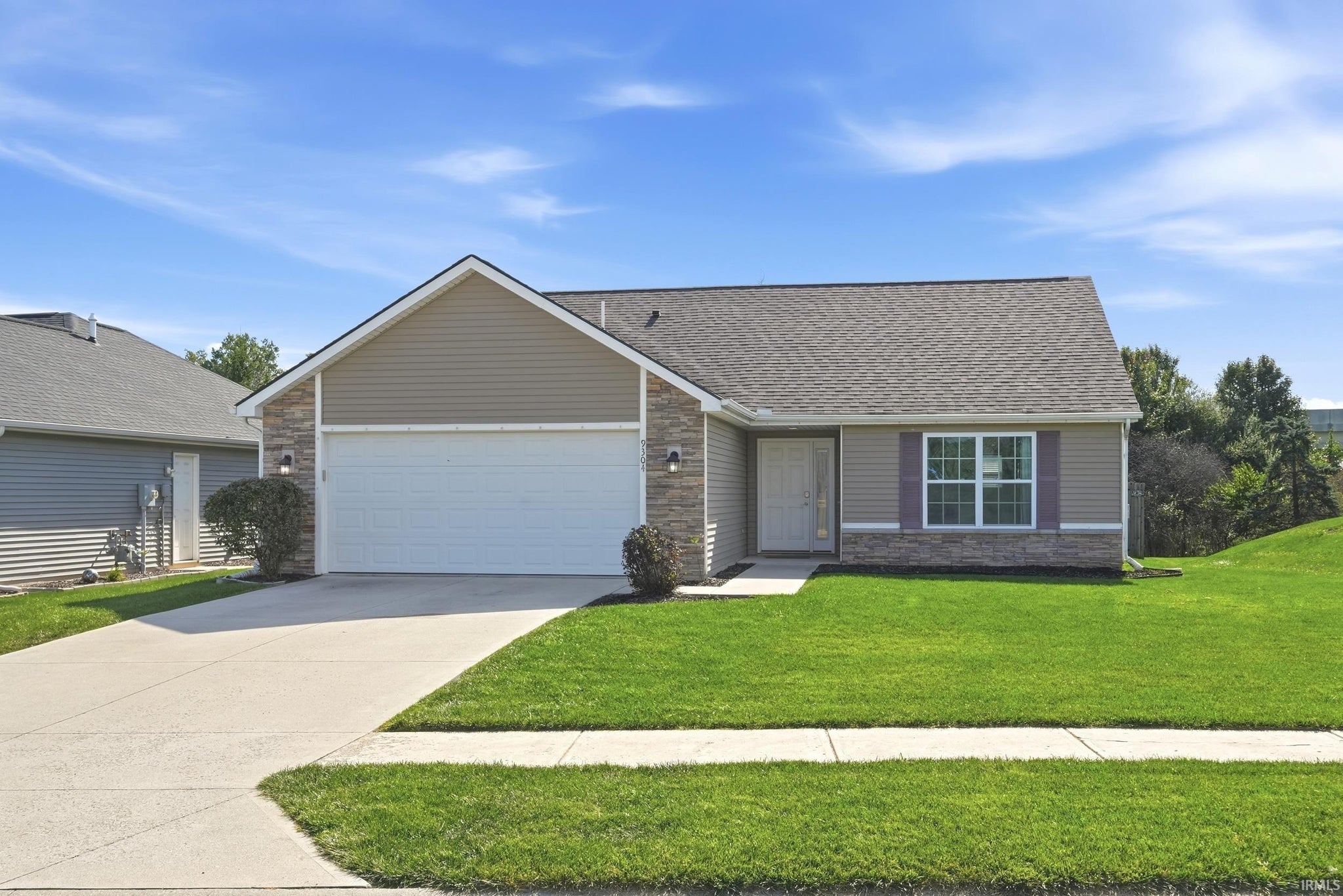 9304 Acacia Passage
